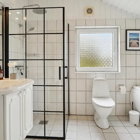 Сasa de vacaciones Bonita Casa En Hejls Con Sauna