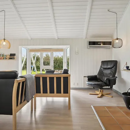 Сasa de vacaciones Bonita Casa En Hejls Con Sauna Hejls