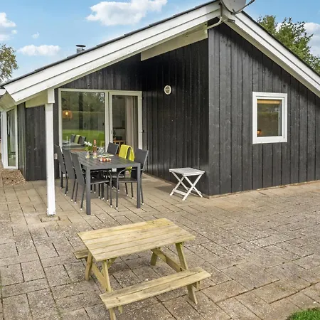 Bonita Casa En Hejls Con Sauna Сasa de vacaciones Hejls